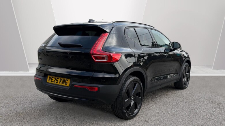 Volvo XC40 2.0 B3P Plus Black Edition 5dr Auto Petrol Estate
